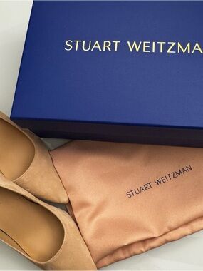 Stuart Weitzman Beige Suede Pointed-Toe Pumps (BNWT)